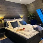 Luxuszelt Saraelv Bilto